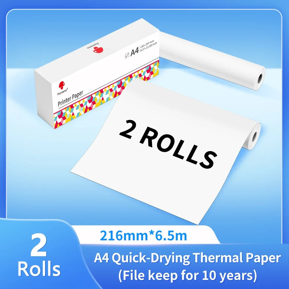 Boîte et deux rouleaux de papier thermique de 216 mm de large sur 6,5 m, une feuille déroulée